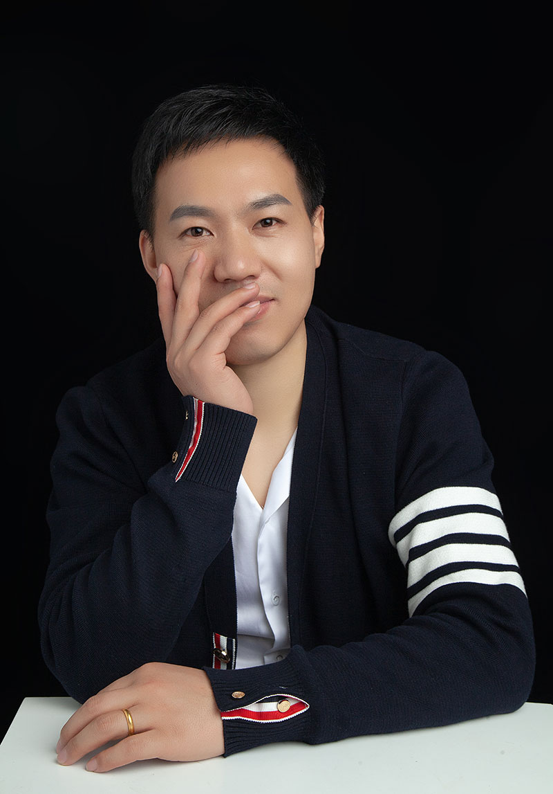 康立翅設(shè)計師